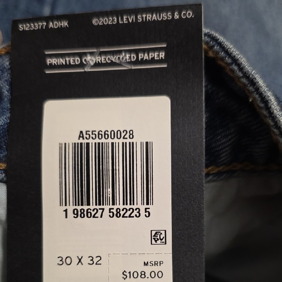 Low Loose Women's Jeans - Picture 15 of 15